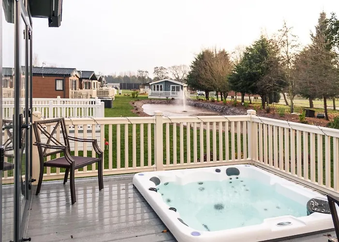 Jjs Lodge Lakewood