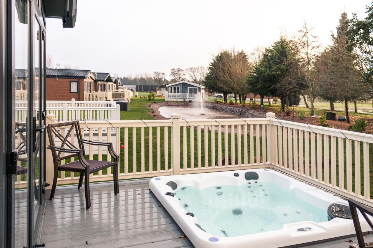 Jjs Lakewood Lodge York